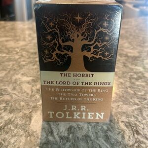 New in Box / plastic 4 book set Lord of the Rings